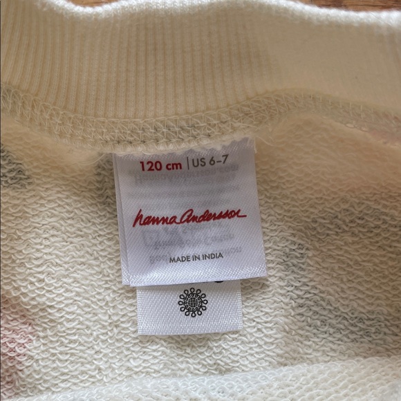 Hanna Andersson Valentines Print Sweatshirt In French Terry - Picture 2 of 11